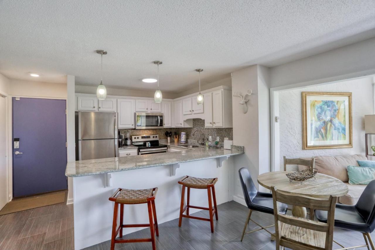Bay Point Harbour Apartment *
